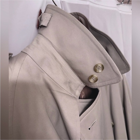 Vintage Burberrys’ Trench Coat - Made in England - Picture 4 of 13